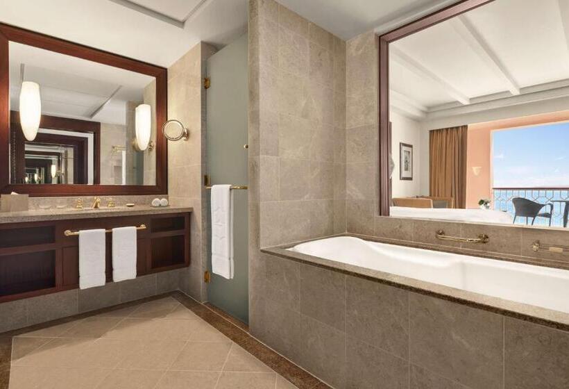 اتاق استاندارد با تخت بزرگ, Shangri La Al Husn, Muscat - Adults Only Resort