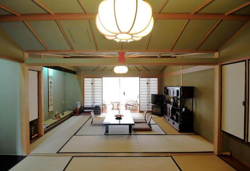 Номер Superior, Nagasaki Koyotei