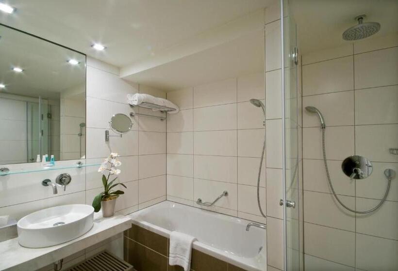 آپارتمان 1 خوابه, B Aparthotel Grand Place