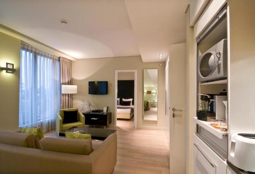 آپارتمان 1 خوابه, B Aparthotel Grand Place
