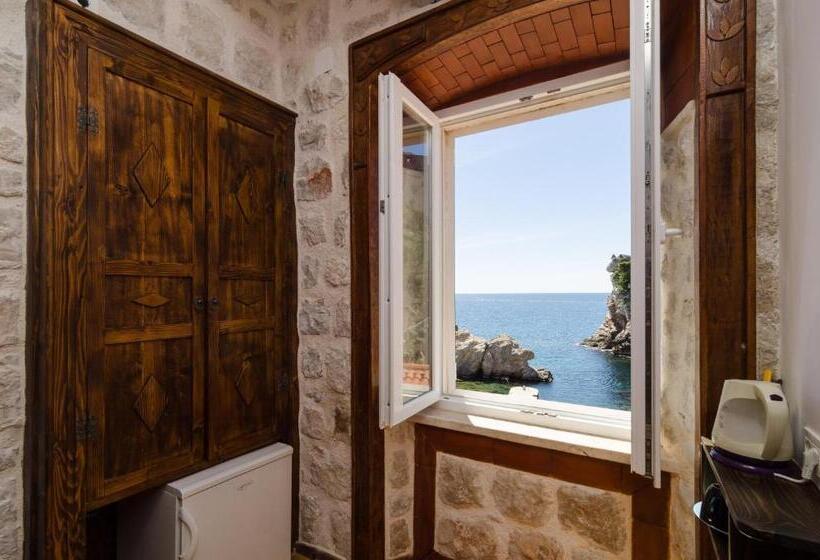 اتاق استاندارد با چشم‌انداز دریا, Eddie's Sea View Rooms Old Town