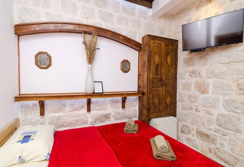 Quarto Estandar, Eddie's Sea View Rooms Old Town