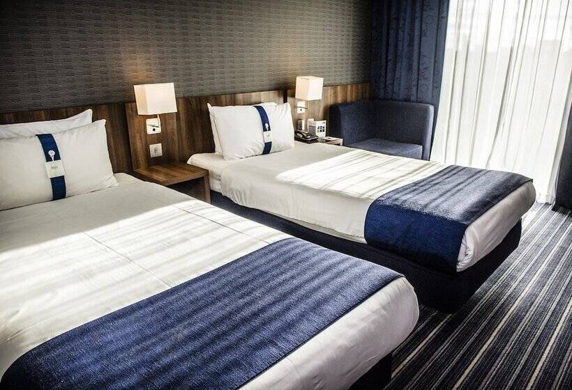 Номер Стандарт, Holiday Inn Express Manchester City Centre, An Ihg