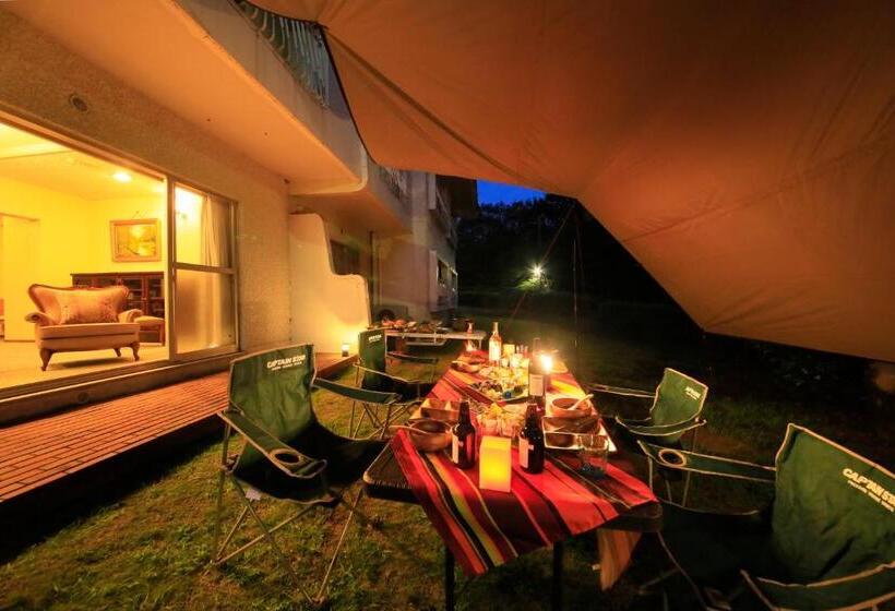 Семейный Номер, Izu Ippeki Lake Lakeside Terrace