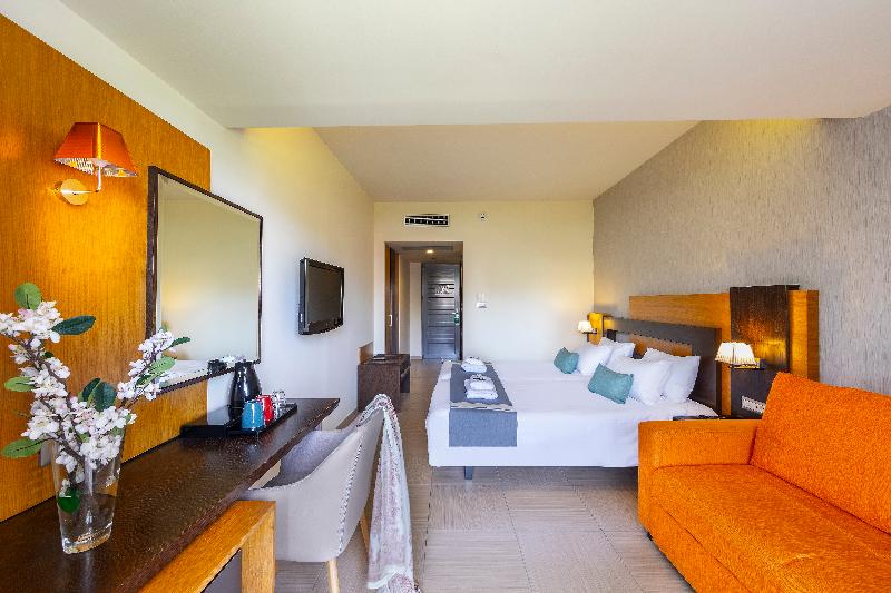 Standardzimmer mit Poolblick, Leonardo Kolymbia Resort Rhodes