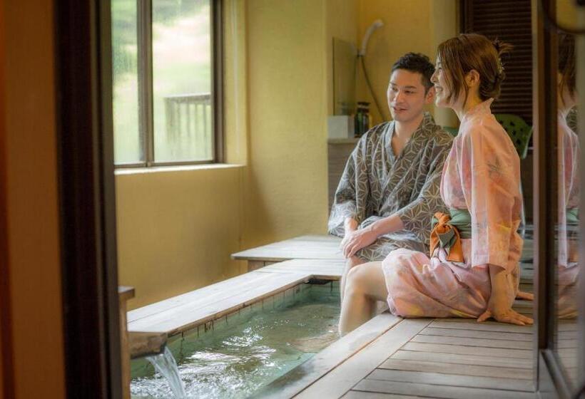 اتاق لوکس, Yamanakaonsen Ohanami Kyubei