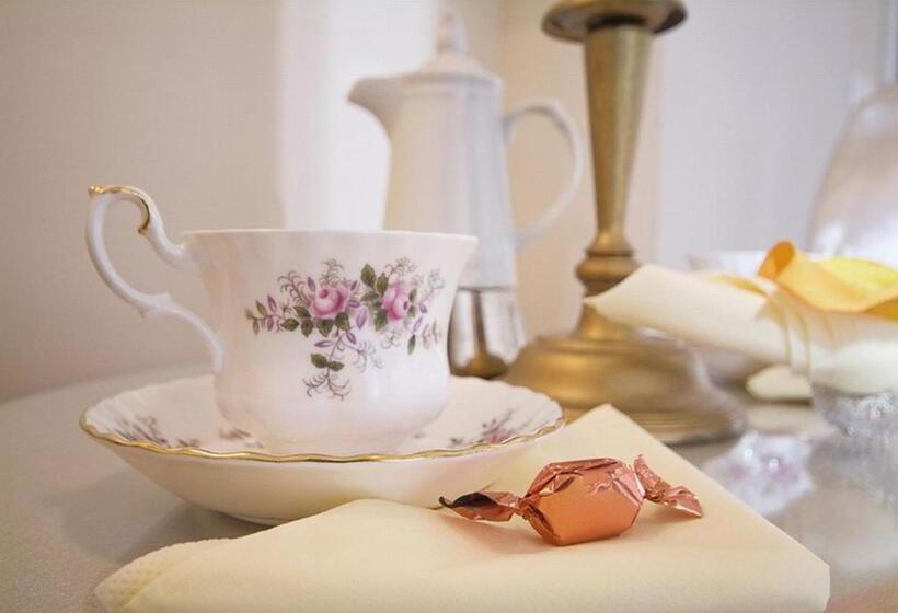 اتاق استاندارد, Villa Triana Adults Only