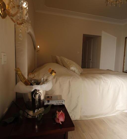 اتاق سوپریور با چشم‌انداز دریا و بالکن, Villa Triana Adults Only