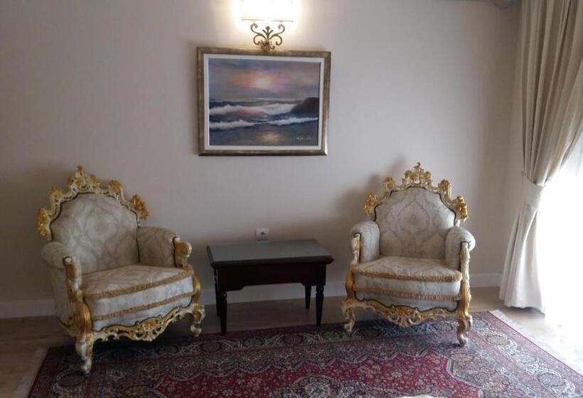 اتاق سوپریور با چشم‌انداز دریا و بالکن, Villa Triana Adults Only
