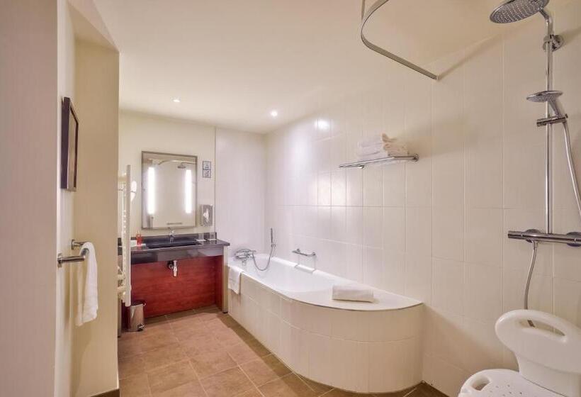 Студия Стандарт, Clarion Paris Cdg Airport