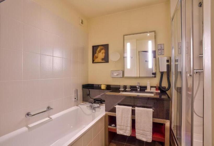 Студия Стандарт, Clarion Paris Cdg Airport