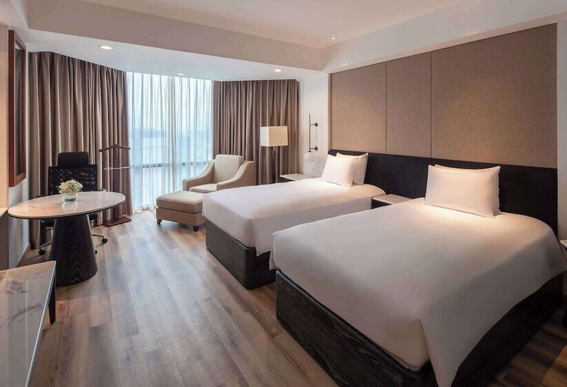 اتاق کلاب, Sheraton Hanoi West