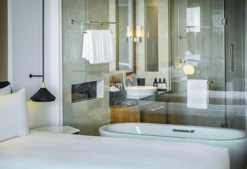 اتاق لوکس, Sheraton Hanoi West