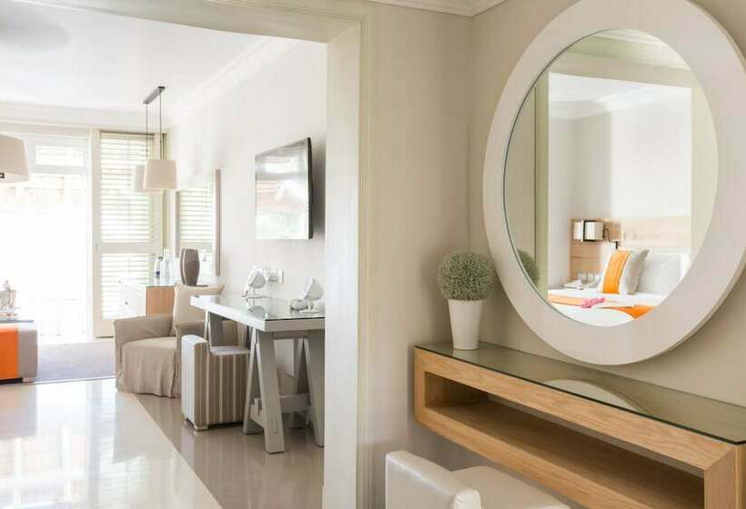 سوییت خانوادگی, Lux Belle Mare Resort & Villas