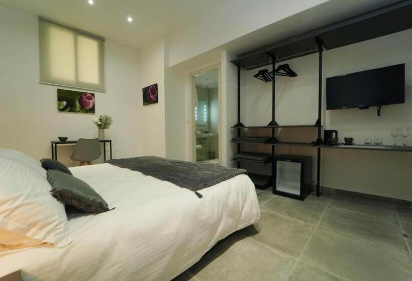 اتاق استاندارد, Guest House Capital Inn
