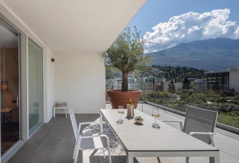شقة دور أخير غرفة نوم واحدة, Aris Apartments & Sky Pool   Tonelli Hotels   Adult Friendly