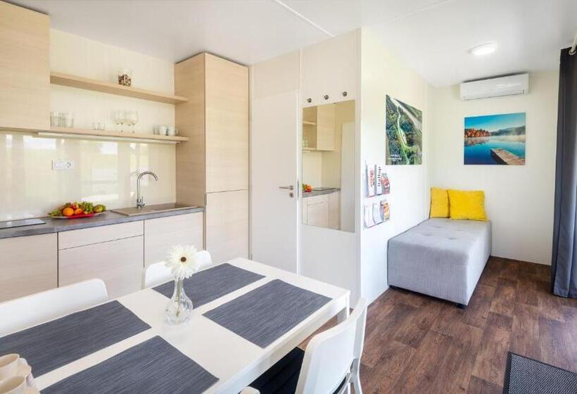 Апартаменты 2 Спальни, Tisza Tó Apartmanpark