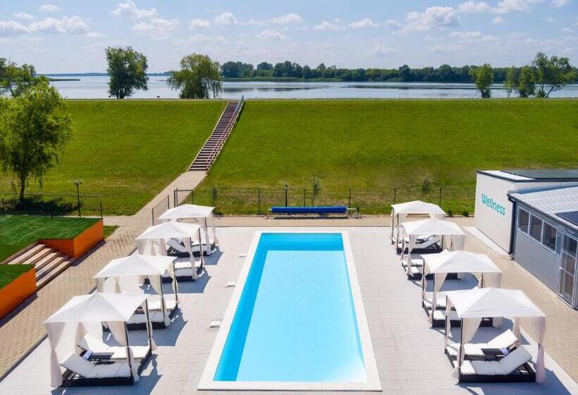 Люкс Повышенной Комфортности, Tisza Tó Apartmanpark