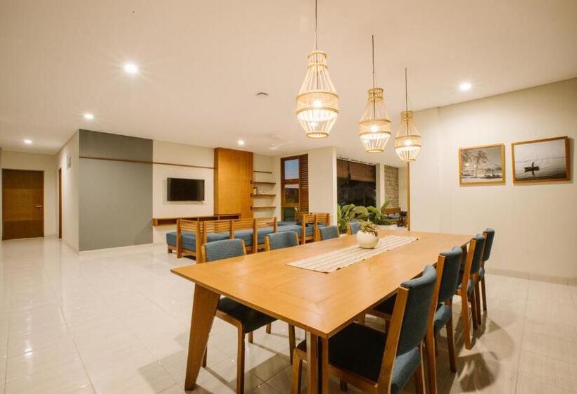 Кровать в Общей Комнате, Vasudha Hostel Canggu