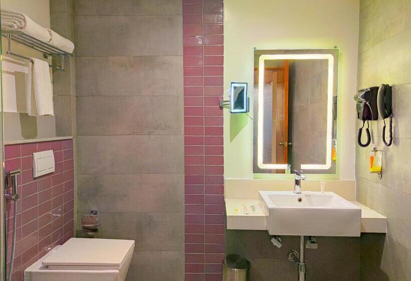 Президентский Люкс, Zone Connect By The Park Coimbatore