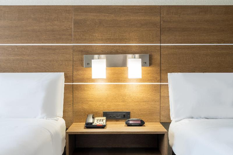 Номер Стандарт, Holiday Inn Express & Suites Dallas East   Fair Park, An Ihg