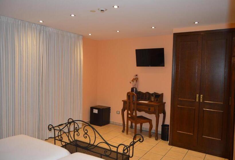 اتاق استاندارد با چشم‌انداز, Parador De Canolich   Only Adults