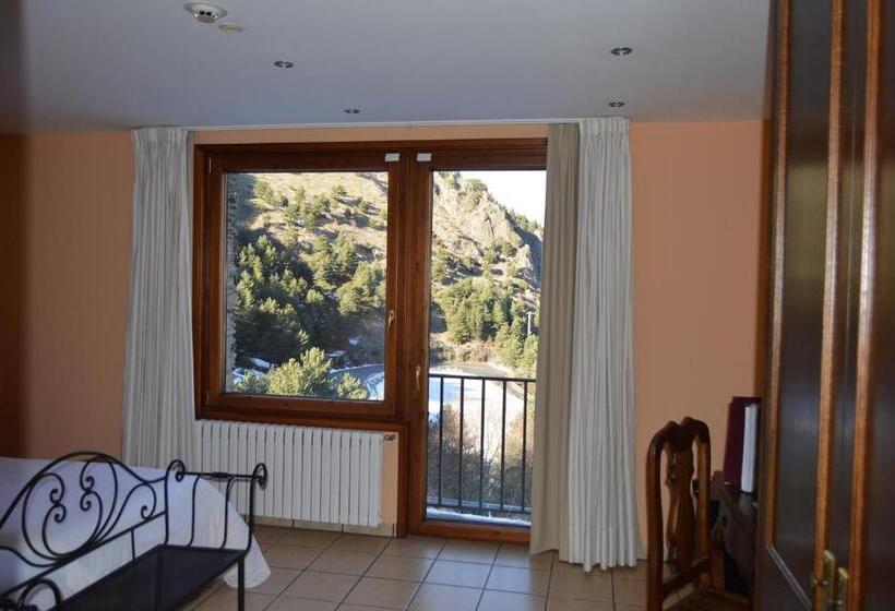 اتاق استاندارد با چشم‌انداز, Parador De Canolich   Only Adults
