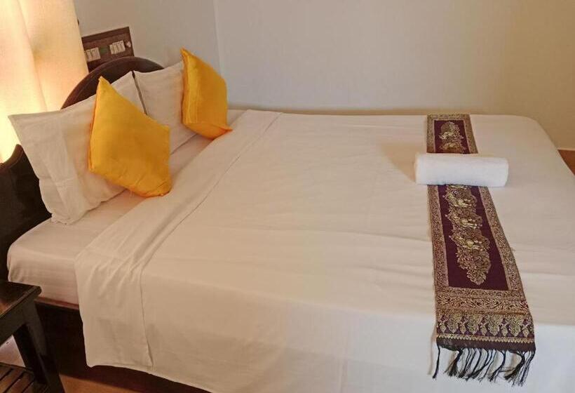 デラックスルーム, Siem Reap Town
