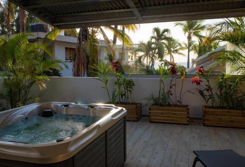 اتاق استاندارد با وان آب گرم, Boutik Hôtel 2a   Adult Only
