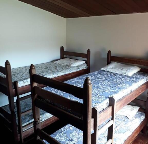 Семейный Номер Вид на Горы, Ubatuba Surf Hostel, Apenas A 60 Metros Da Praia Da Lagoinha!