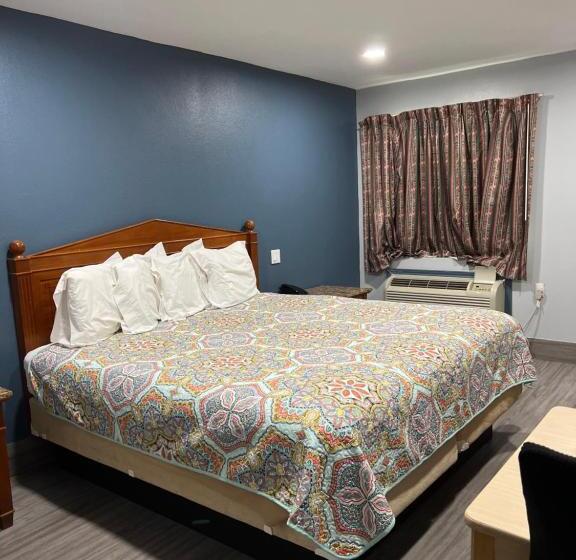 Стандартный Номер Кровать Кинг, Budget Inn
