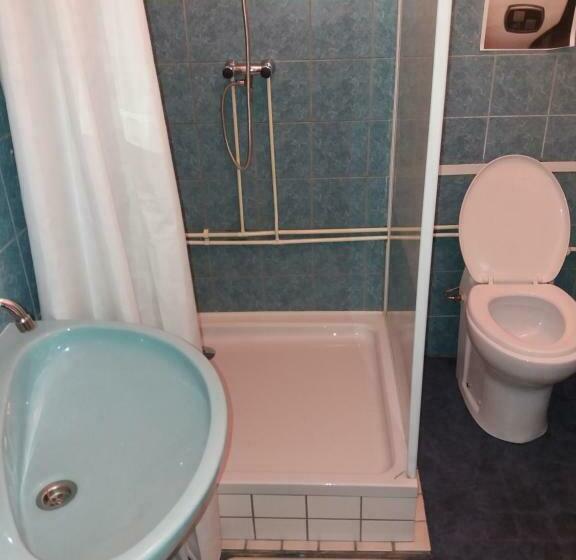 标准间, Hostel Pension Tivoli