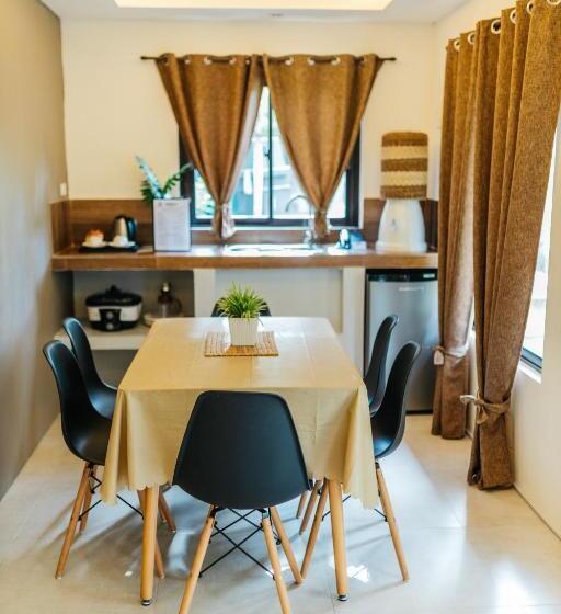 Family Suite, Spacio Caliraya Bed & Breakfast