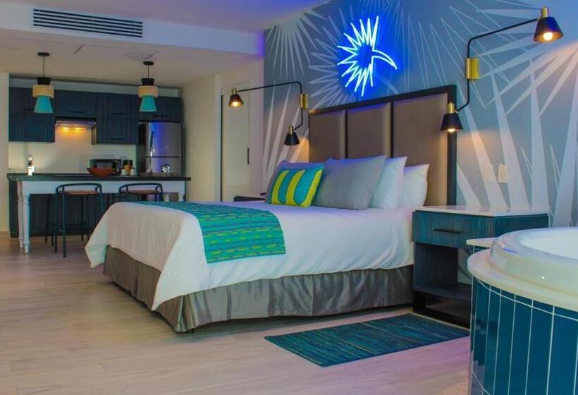 Lakosztály, Almar Resort Luxury Lgbt Beach Front Experience
