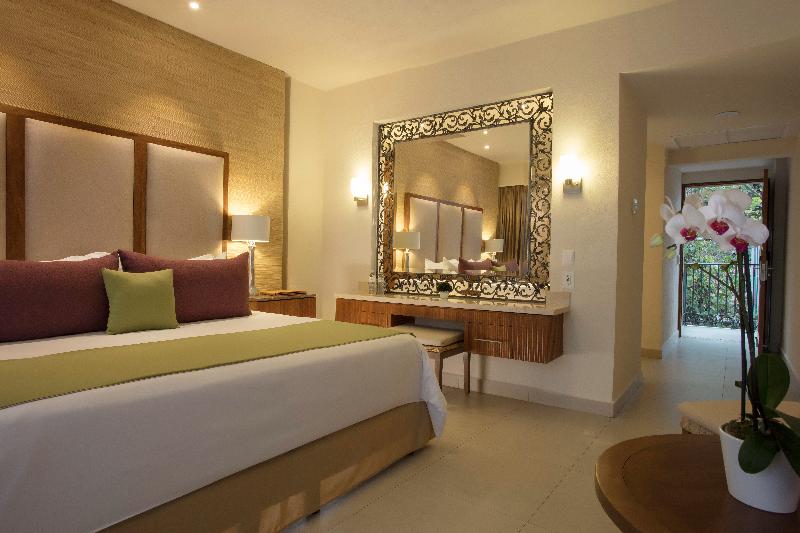 Lakosztály, Almar Resort Luxury Lgbt Beach Front Experience