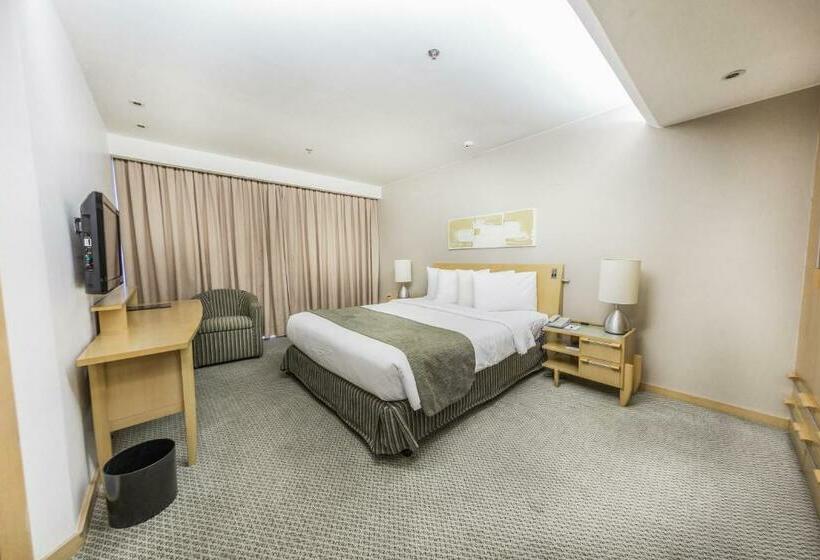 Quarto Deluxe, Grand Bittar