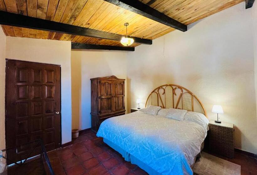 带大床的标准间, Parador Vernal