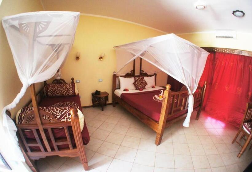 Номер Стандарт Вид на Море, Uroa Bay Beach Resort