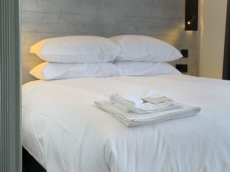 Номер Deluxe, Motel Air Glasgow Airport