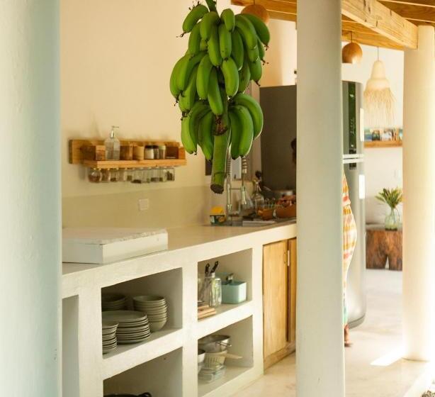 Трехместный Номер Стандарт Вид на Сад, Kibayo Lagoon Villa