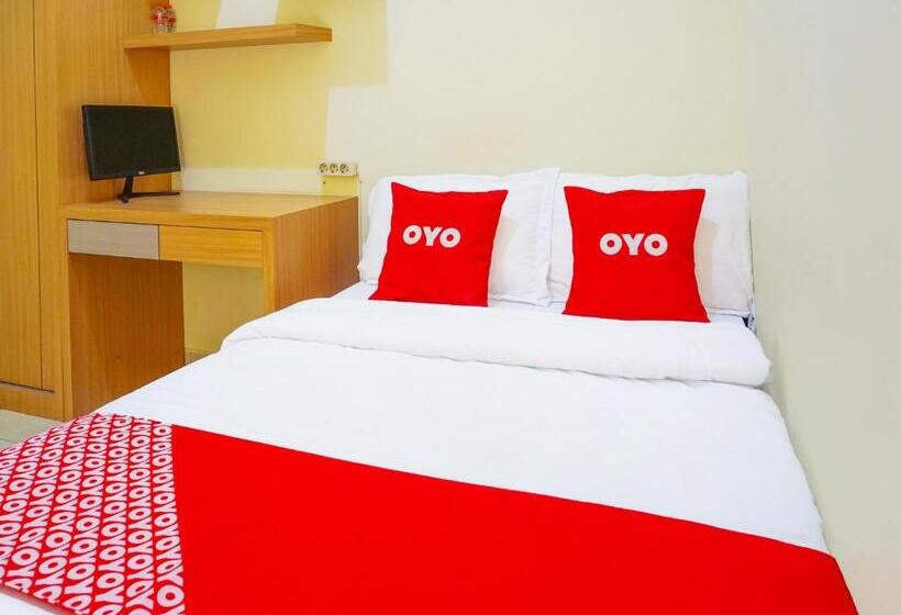 Номер Deluxe, Oyo Flagship 90723 Khalifi House Malang
