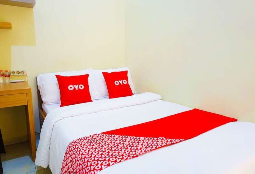 Номер Deluxe, Oyo Flagship 90723 Khalifi House Malang