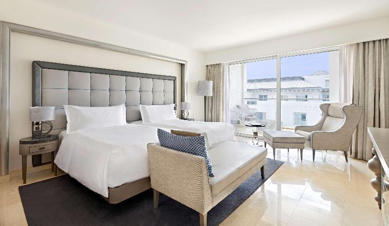 Номер Deluxe Вид на Бассейн, Conrad Algarve