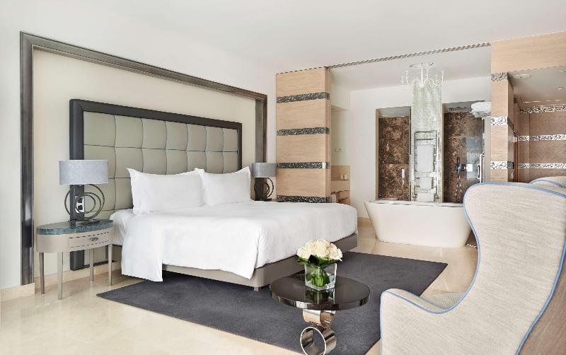 Номер Deluxe Вид на Бассейн, Conrad Algarve