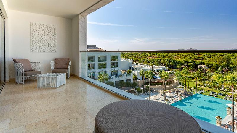 Номер Deluxe Вид на Бассейн, Conrad Algarve