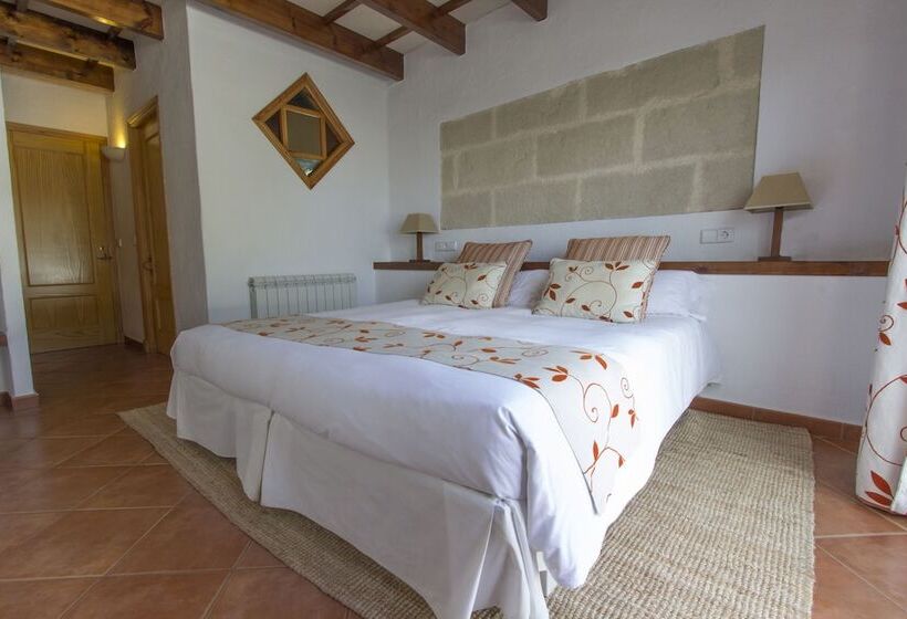 اتاق استاندارد, Llucmaçanes Gran Agroturismo