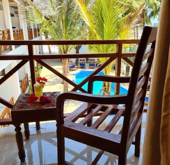 Номер Стандарт Индивидуальный Вид на Море, Karibu Beach Resort