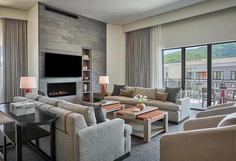 Апартаменты 4 Спальни, Pendry Park City