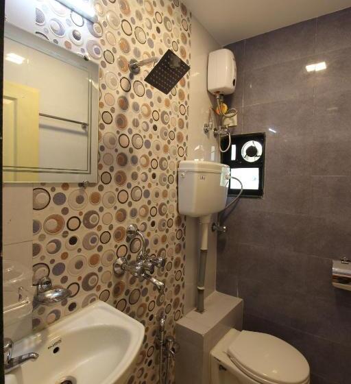 Quarto Quádruplo Deluxe, Golden Residency