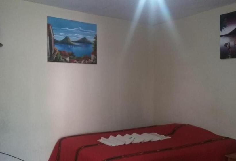 اتاق استاندارد یک نفره, Hospedaje Eli Panajachel
